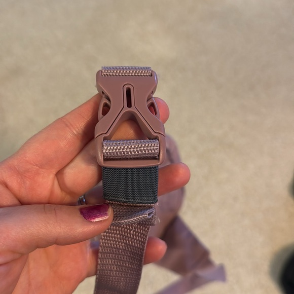 Adidas belt bag or fanny pack - light purple - Picture 6 of 7